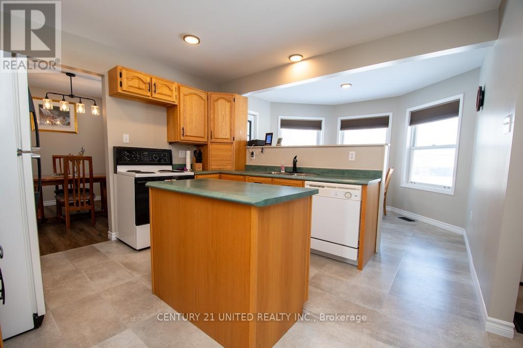 236 FRIENDLY ACRES ROAD - 22
