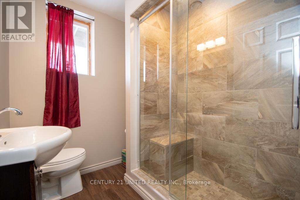 236 FRIENDLY ACRES ROAD - 35