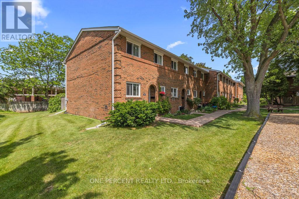 #34 125 LIVINGSTON AVENUE - 24