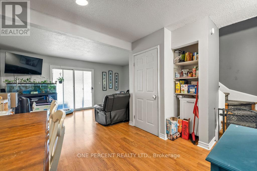 #34 125 LIVINGSTON AVENUE - 5