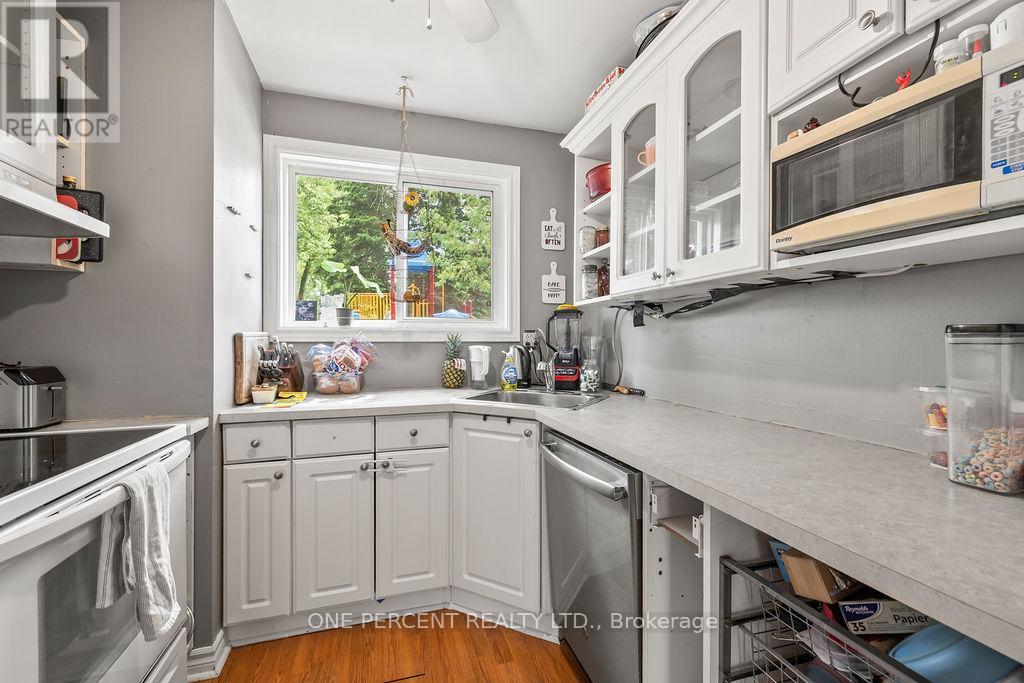 #34 125 LIVINGSTON AVENUE - 7
