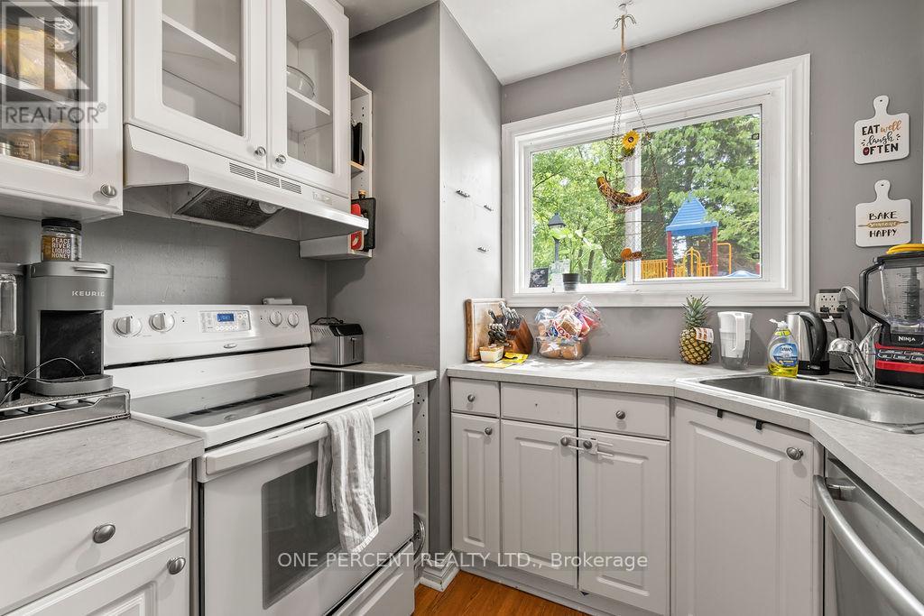 #34 125 LIVINGSTON AVENUE - 8