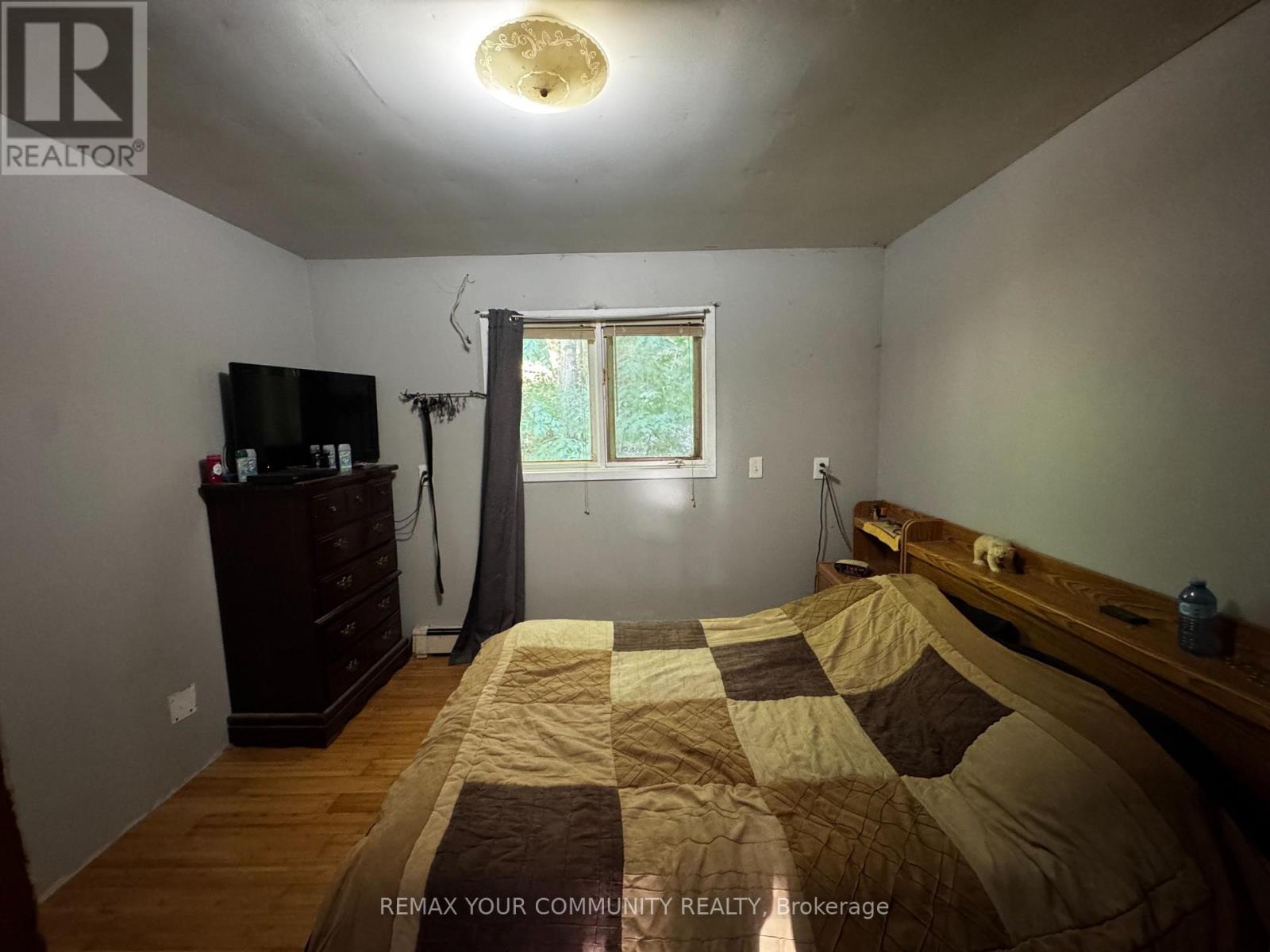 1025 MEADOWVIEW ROAD - 11