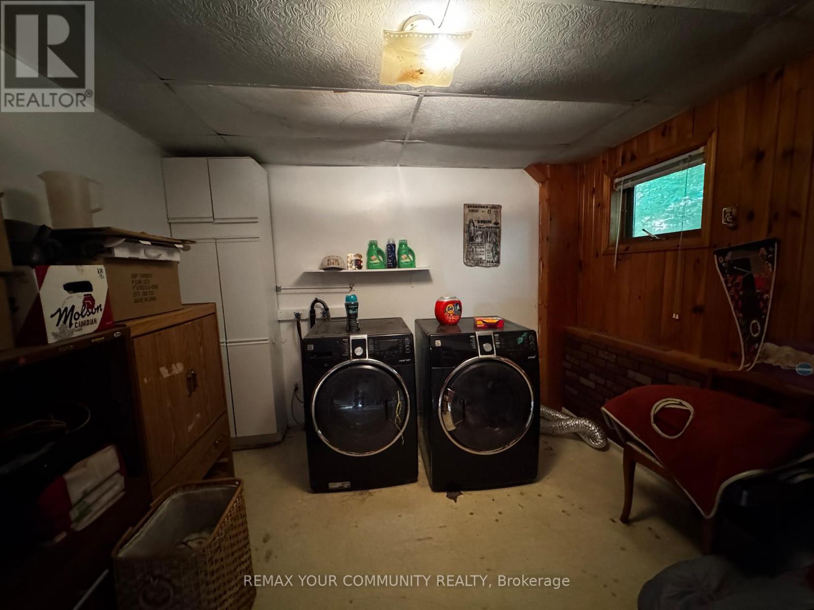 1025 MEADOWVIEW ROAD - 9