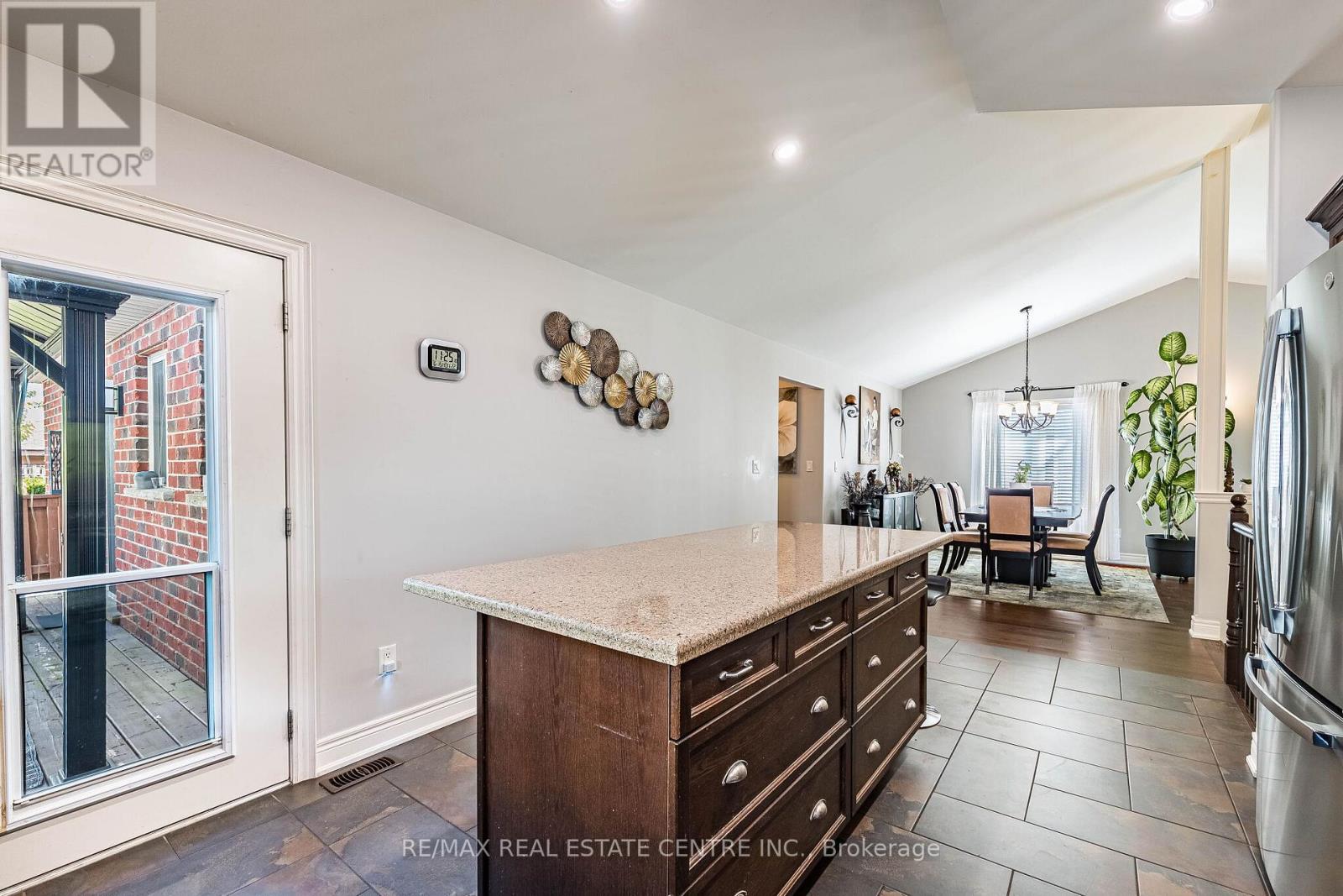 8493 GLAVCIC DRIVE - 15