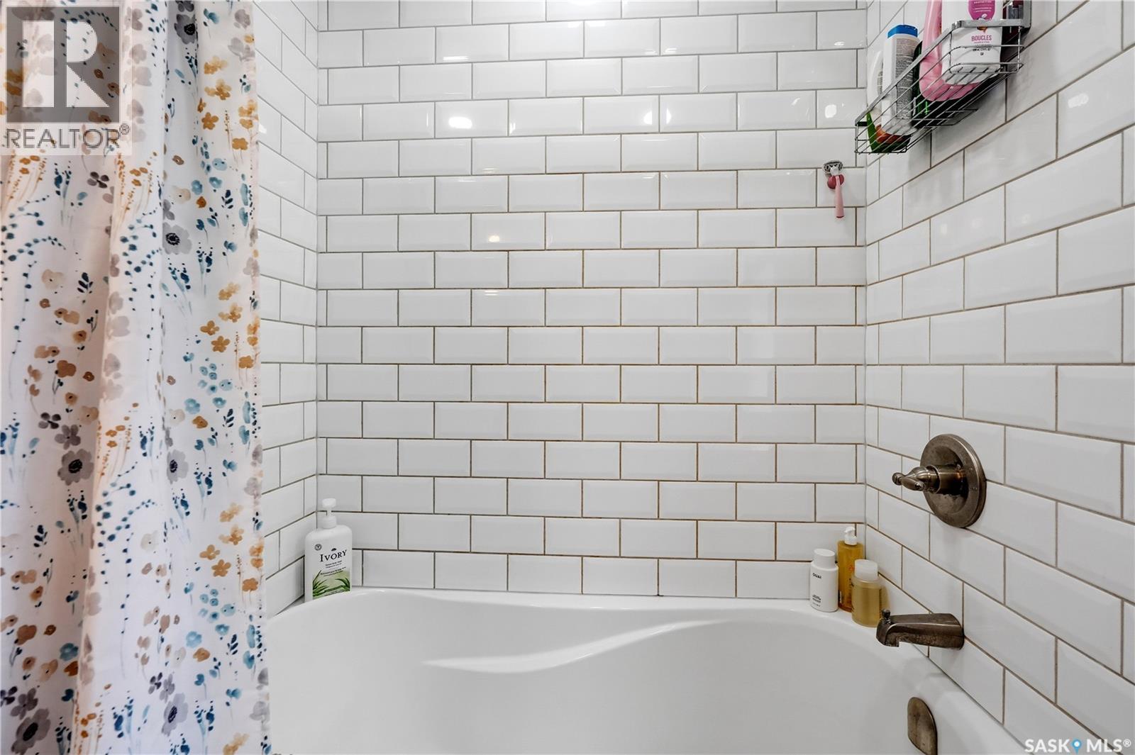 1054 Clifton AVENUE — photo 28
