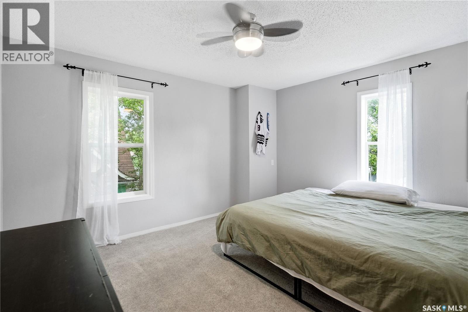 1054 Clifton AVENUE — photo 29