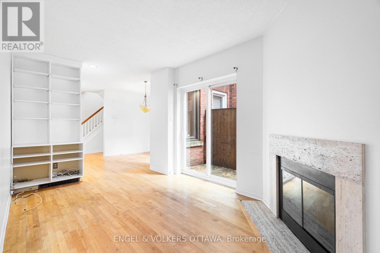 3 Bed, 2 Bath House for Sale in Ottawa – 293 SOMERSET STREET E, Ottawa – MLS# X13453542 - Image 21