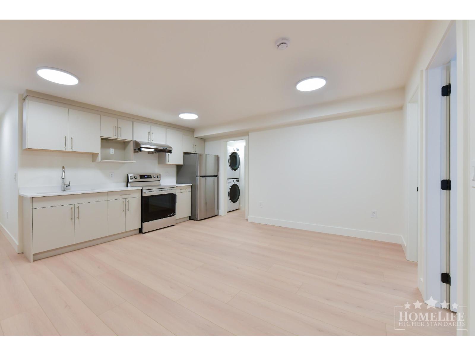 Basement 11004 78 AVENUE, Delta