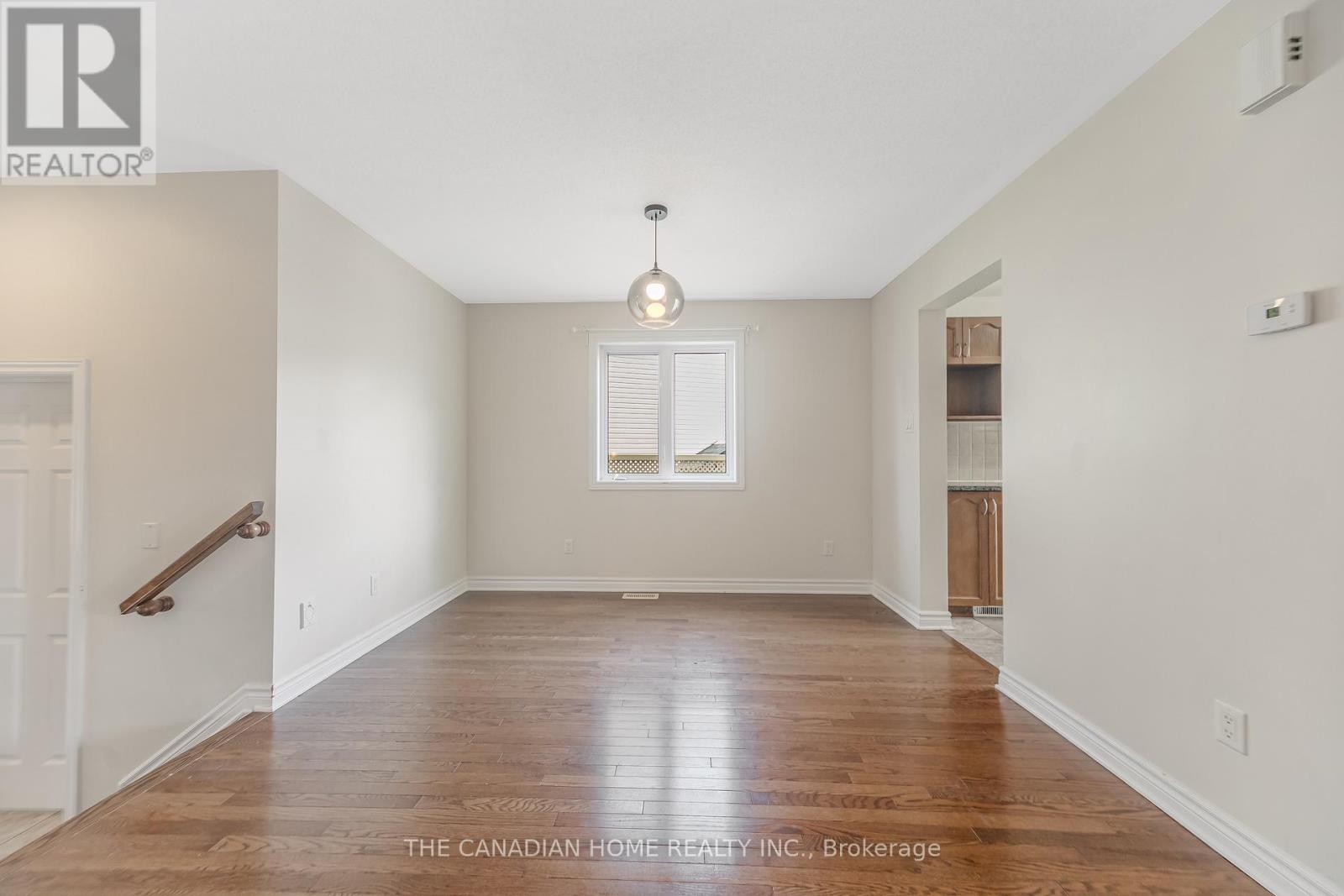 3 Bed, 3 Bath House for Sale in Ottawa – 223 GARRITY CRESCENT, Ottawa – MLS# X13453560 - Image 15