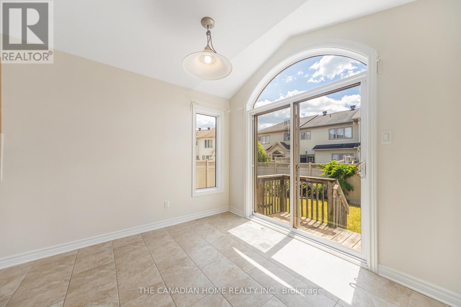 3 Bed, 3 Bath House for Sale in Ottawa – 223 GARRITY CRESCENT, Ottawa – MLS# X13453560 - Image 14