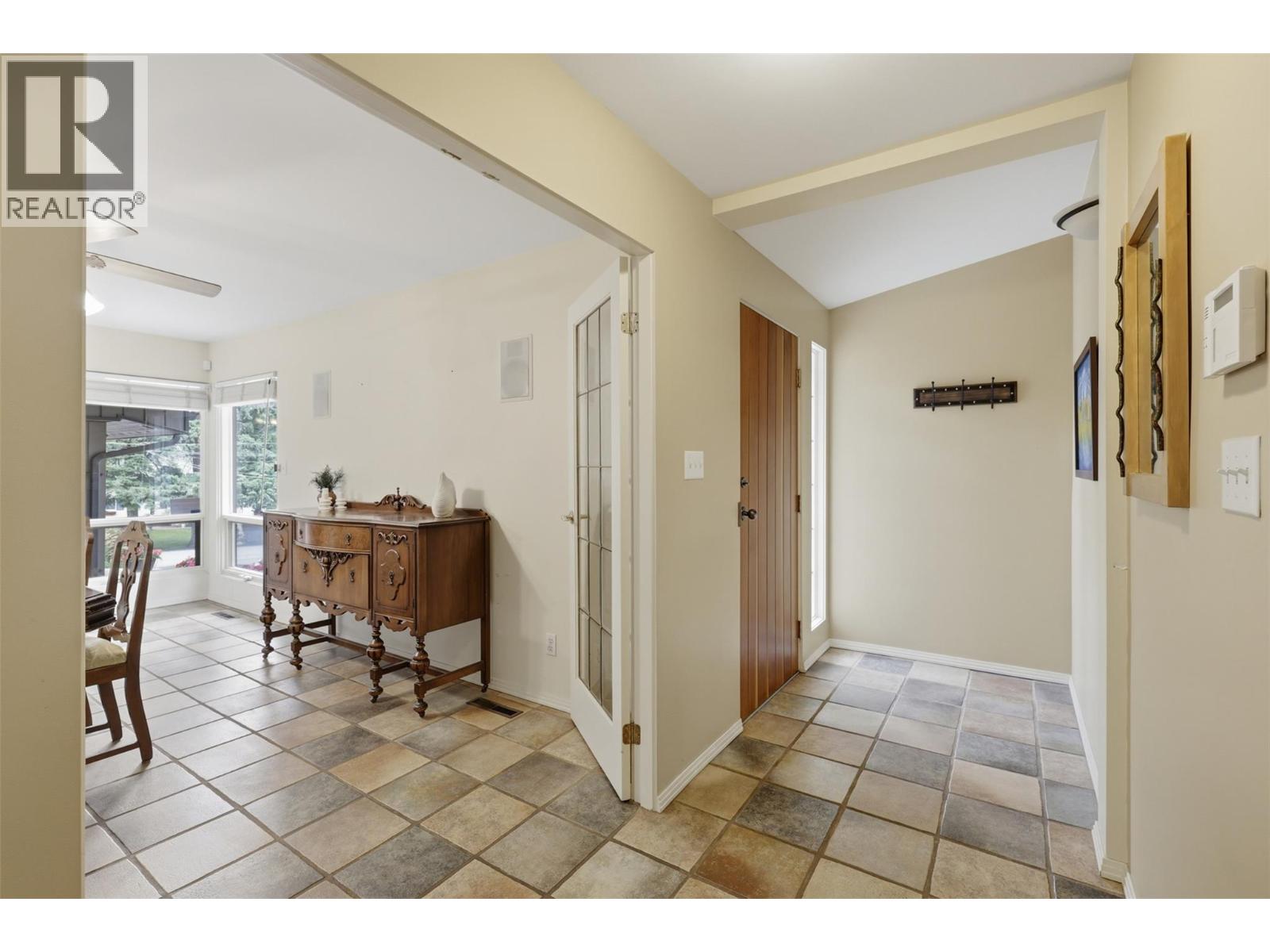 2245 CRESCENT Drive - 55