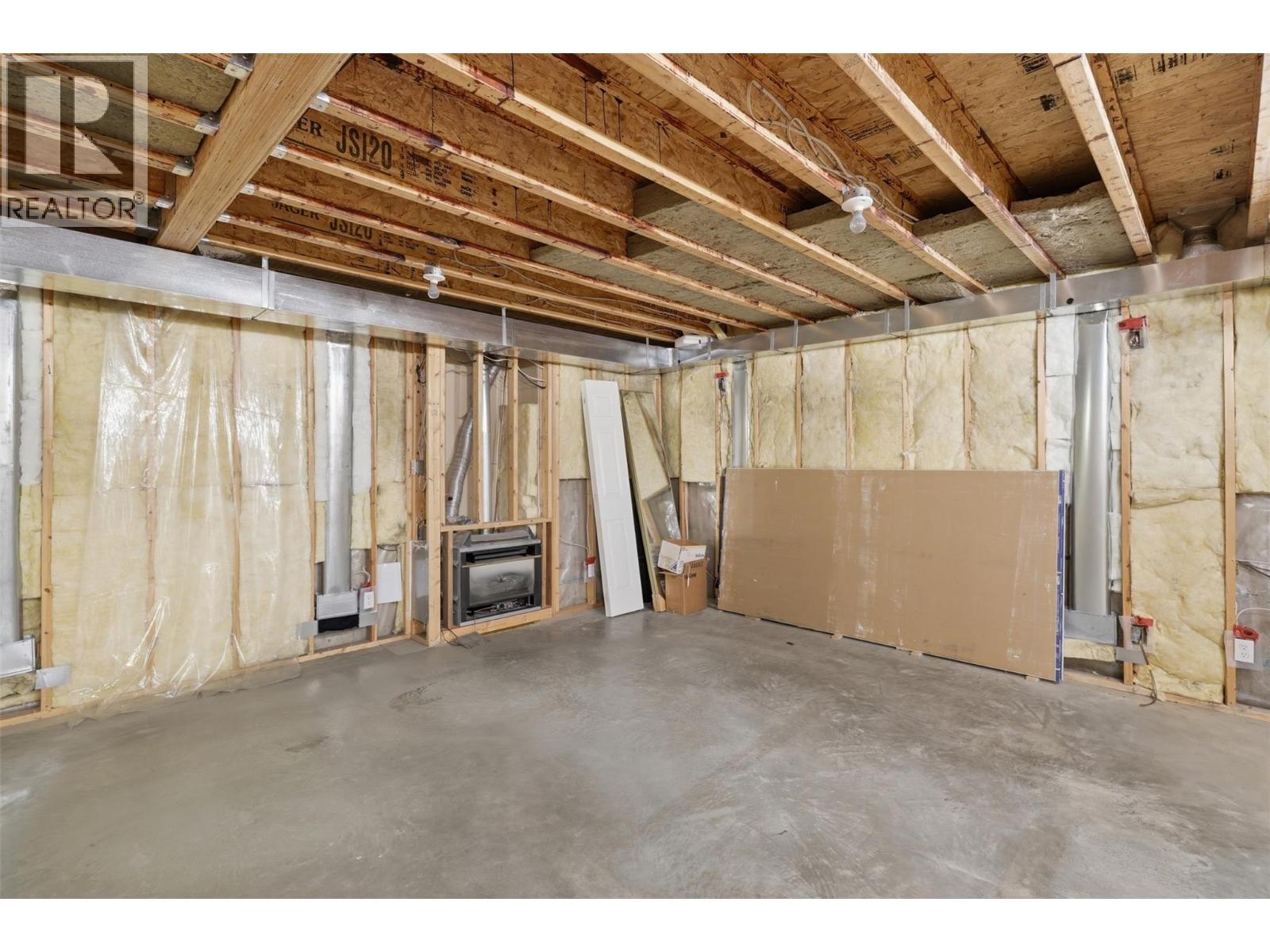 2245 CRESCENT Drive - 57