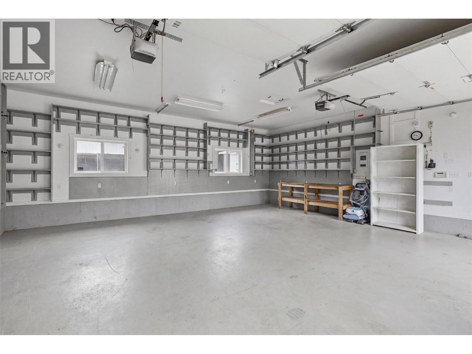 2245 CRESCENT Drive - 62