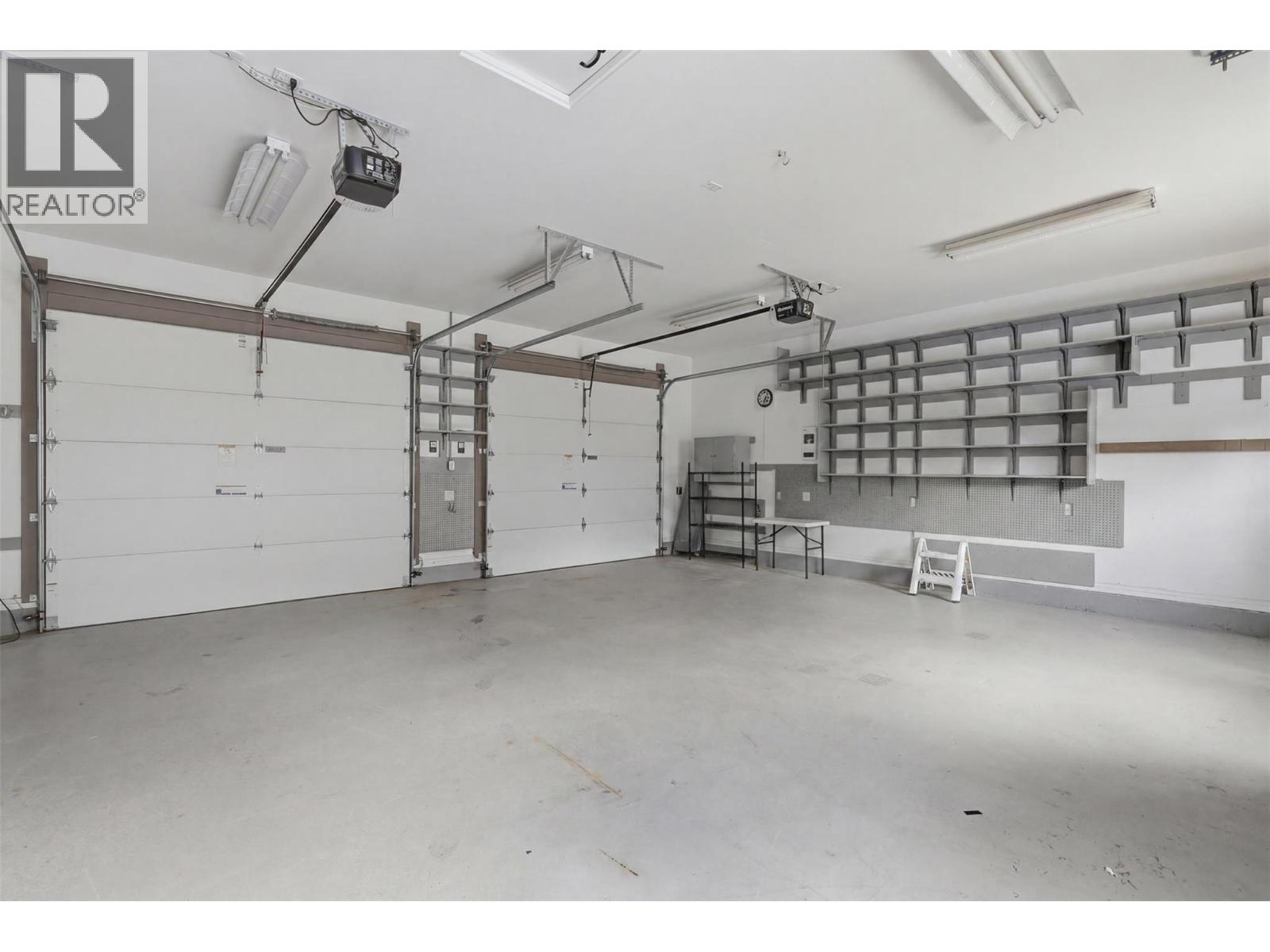 2245 CRESCENT Drive - 64
