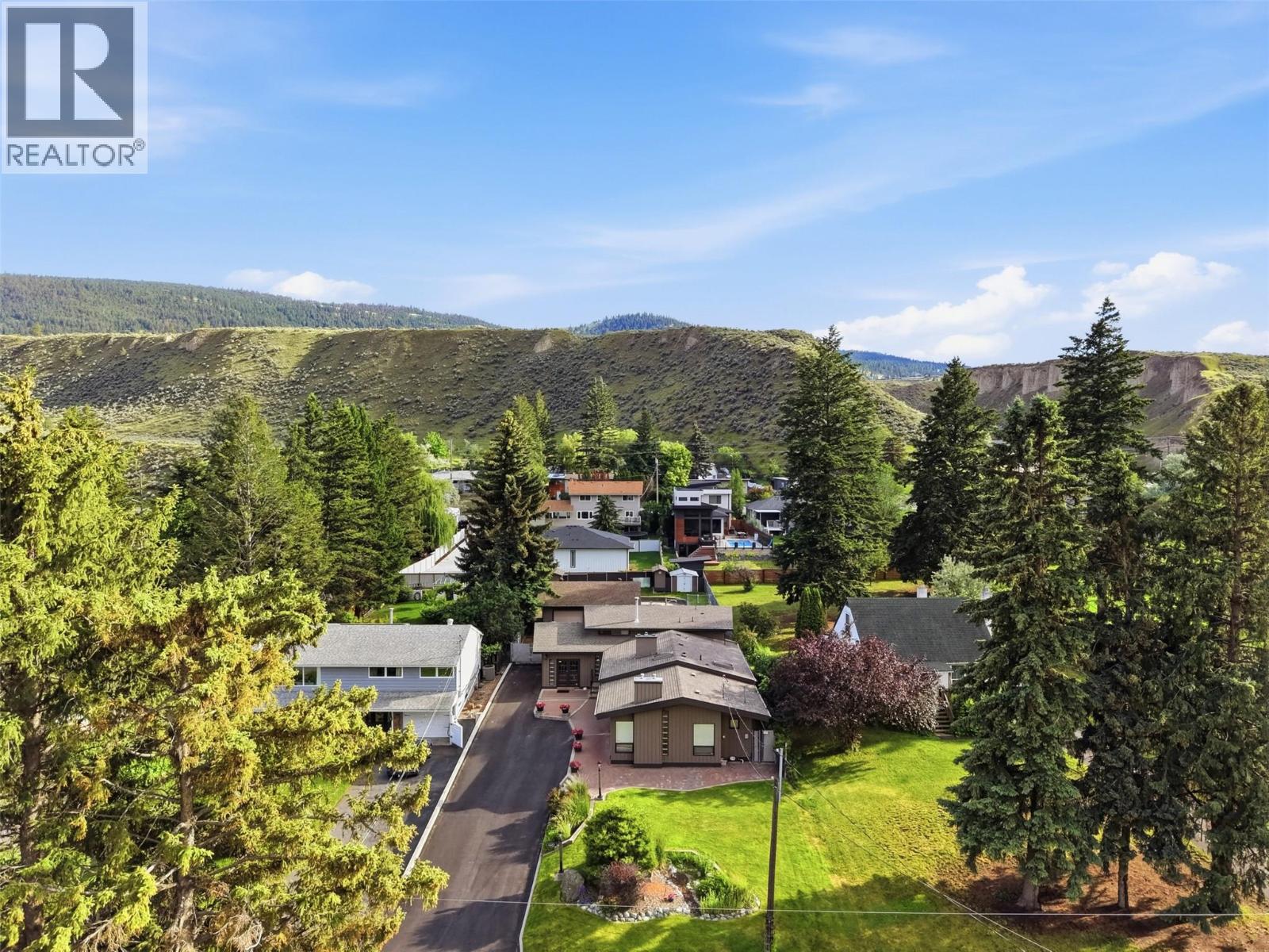 2245 CRESCENT Drive - 88