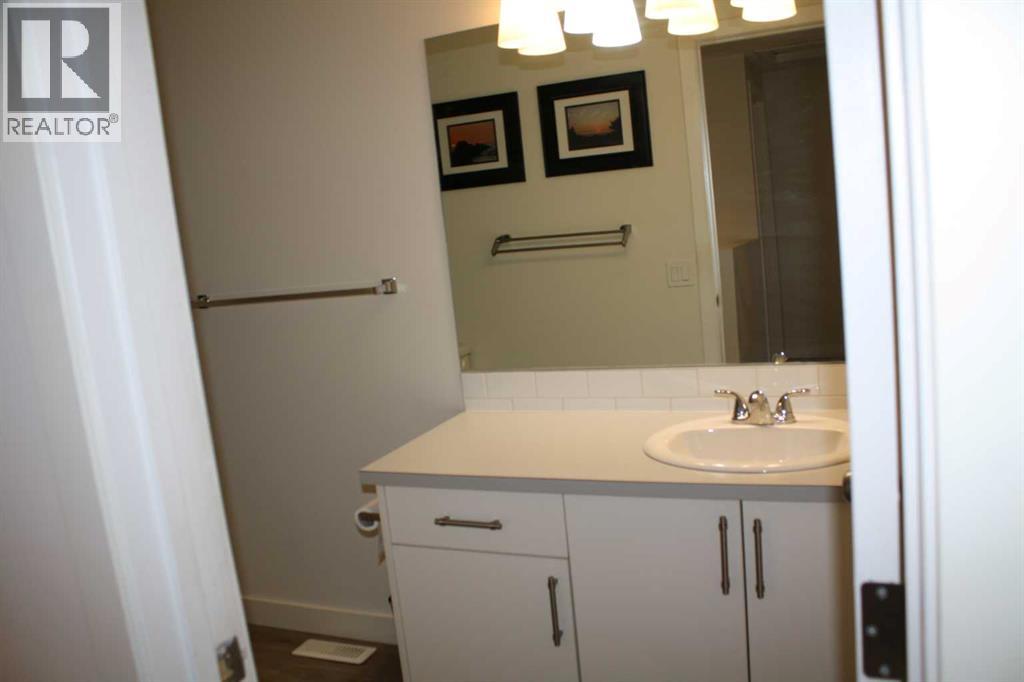 3052 32A Avenue SE — photo 17