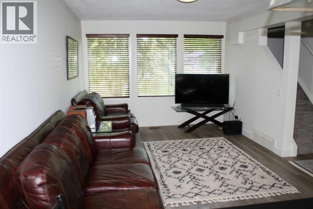 3052 32A Avenue SE — photo 9