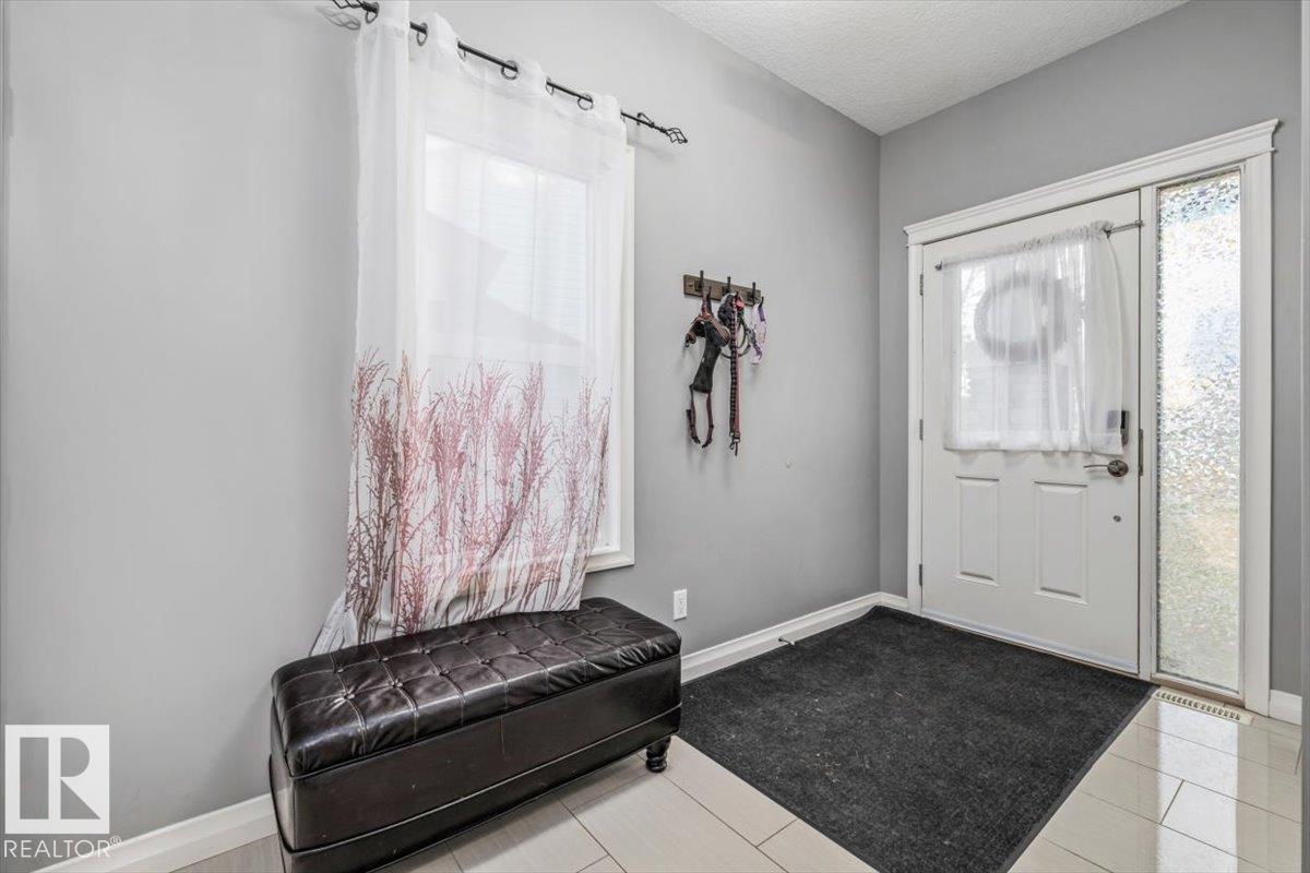 22933 94A AV NW - 2