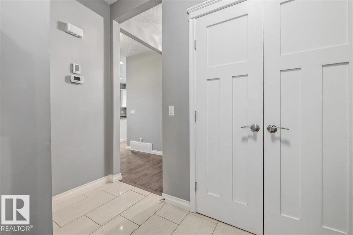 22933 94A AV NW - 21