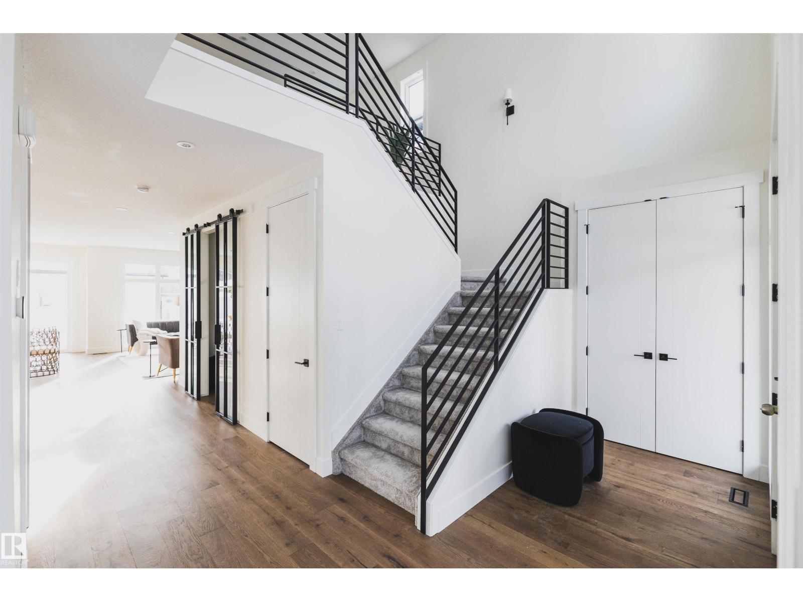 8350 120 ST NW - 2
