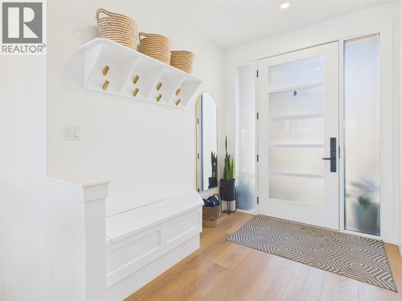 1081 ANTLER Drive - 30