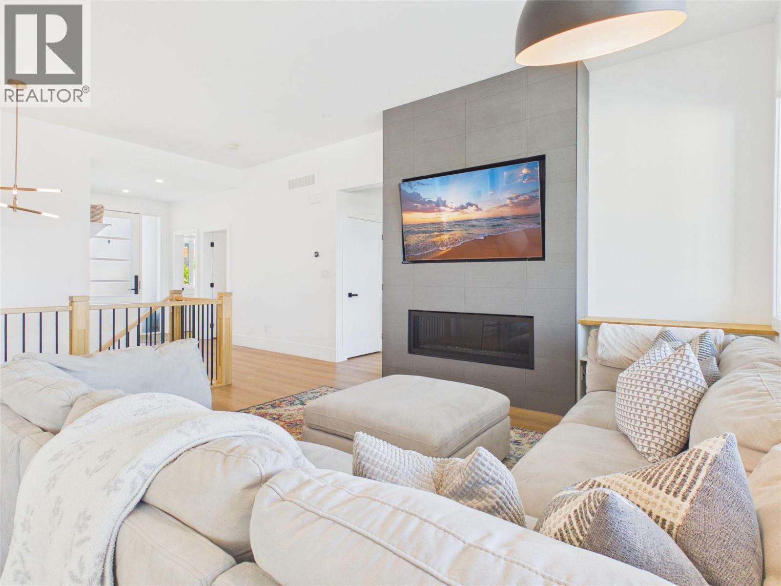1081 ANTLER Drive - 15