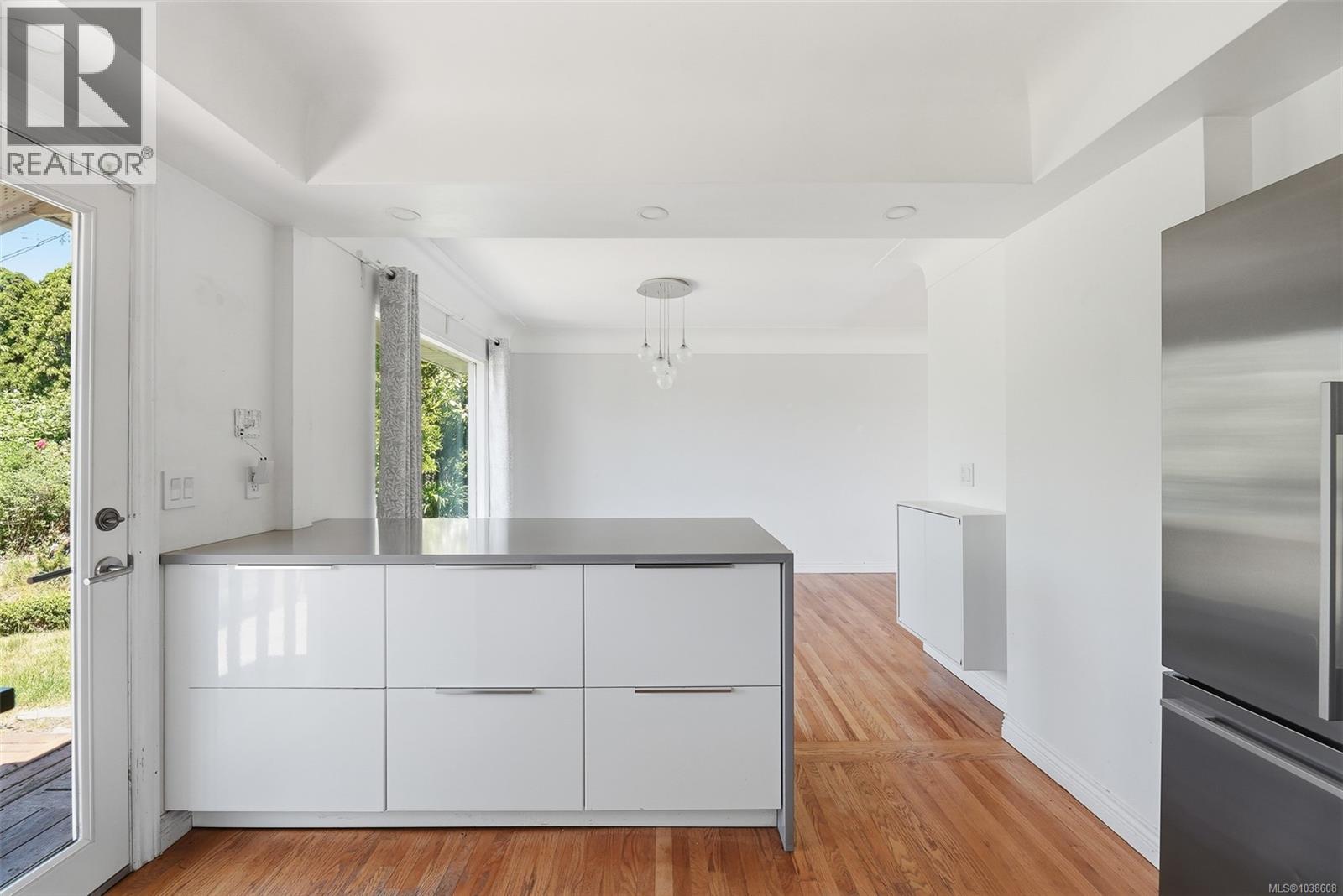  3026 Larkdowne Road, Oak Bay