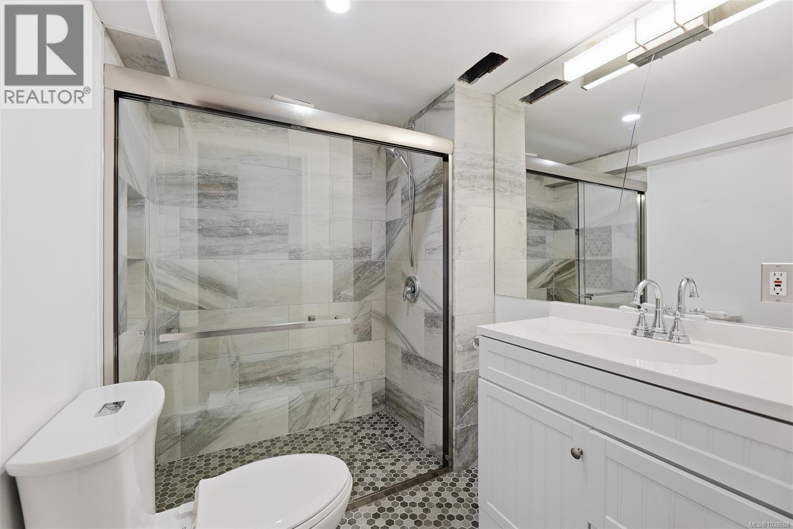  3026 Larkdowne Road, Oak Bay