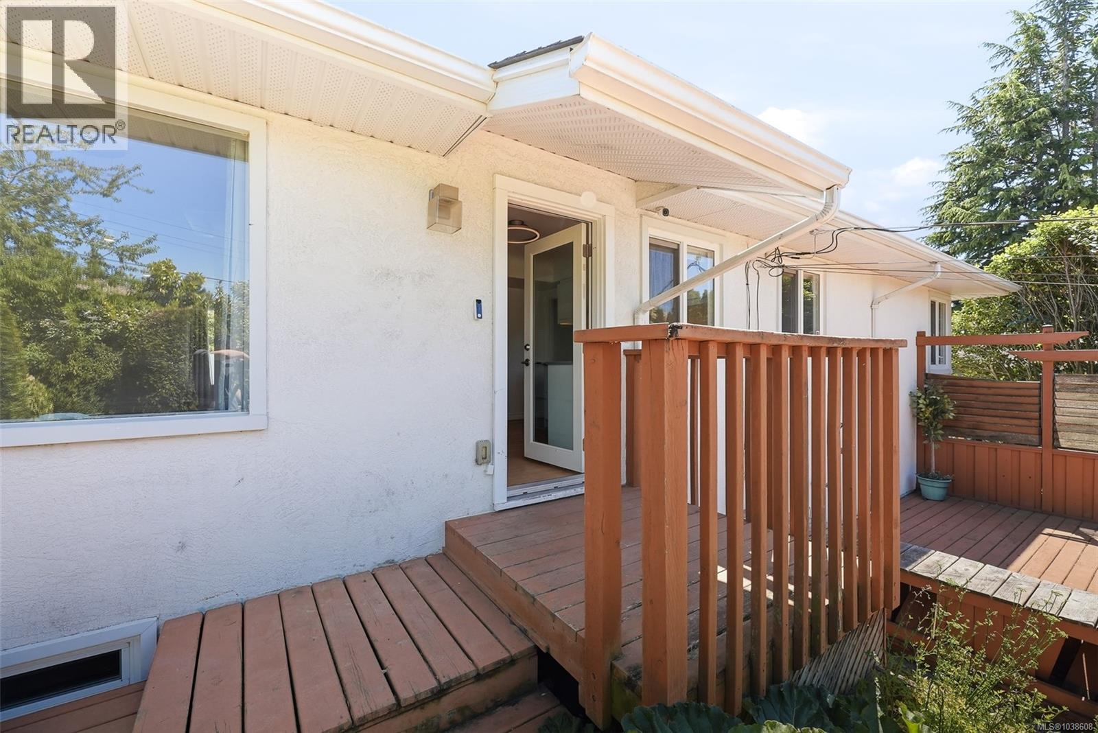  3026 Larkdowne Road, Oak Bay