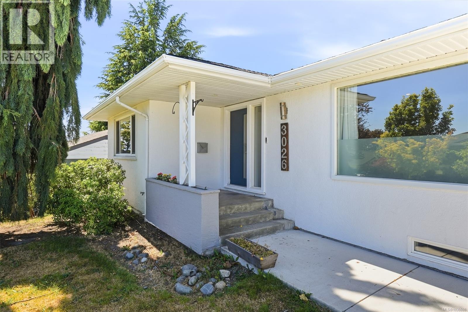  3026 Larkdowne Road, Oak Bay