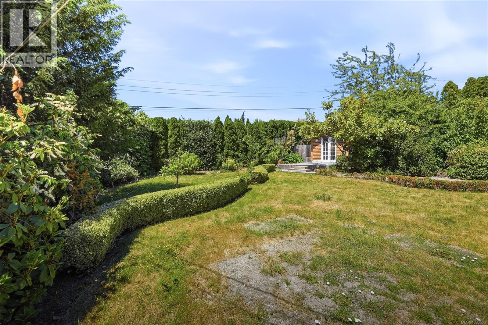  3026 Larkdowne Road, Oak Bay