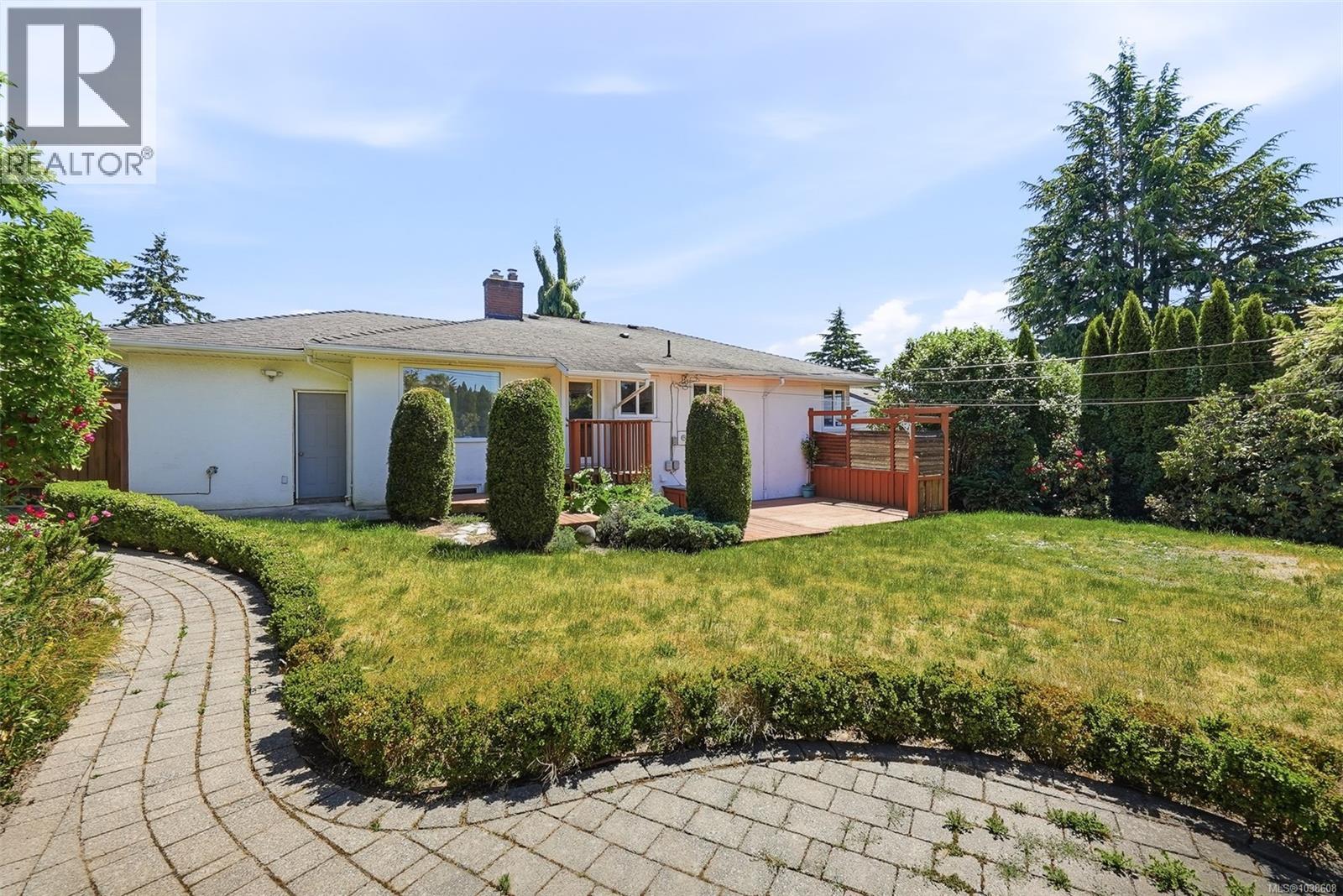  3026 Larkdowne Road, Oak Bay