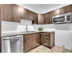 40 Ch. Des Échassiers, Val Des Monts, QC J8N0B7 Photo 20