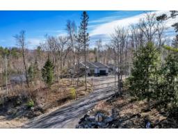 40 Ch. Des Échassiers, Val Des Monts, QC J8N0B7 Photo 40