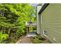 40 Ch. Des Échassiers, Val Des Monts, QC J8N0B7 Photo 38