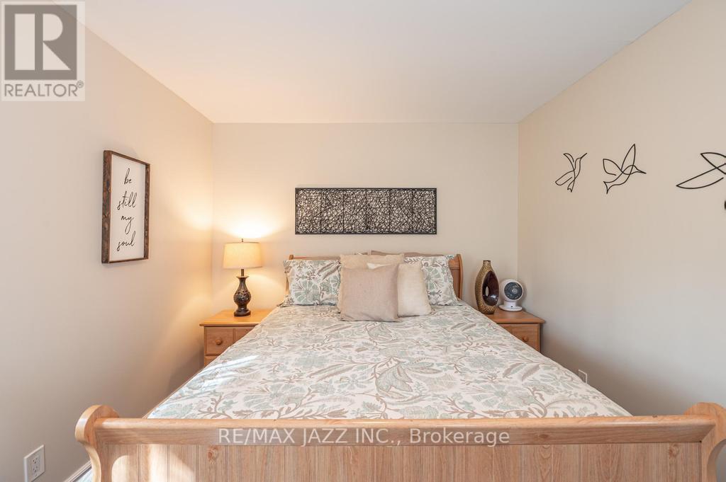122 MORRIS LANE - 19