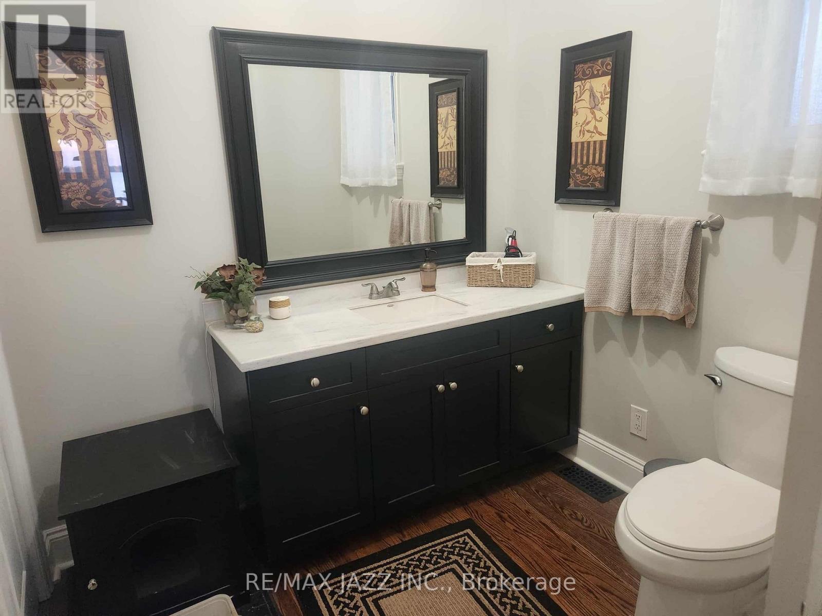 122 MORRIS LANE - 15