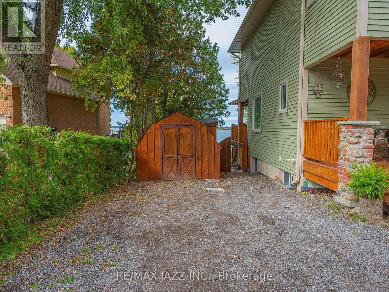 122 MORRIS LANE - 4