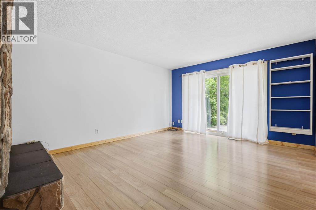 316 84 Avenue SE - photo 5