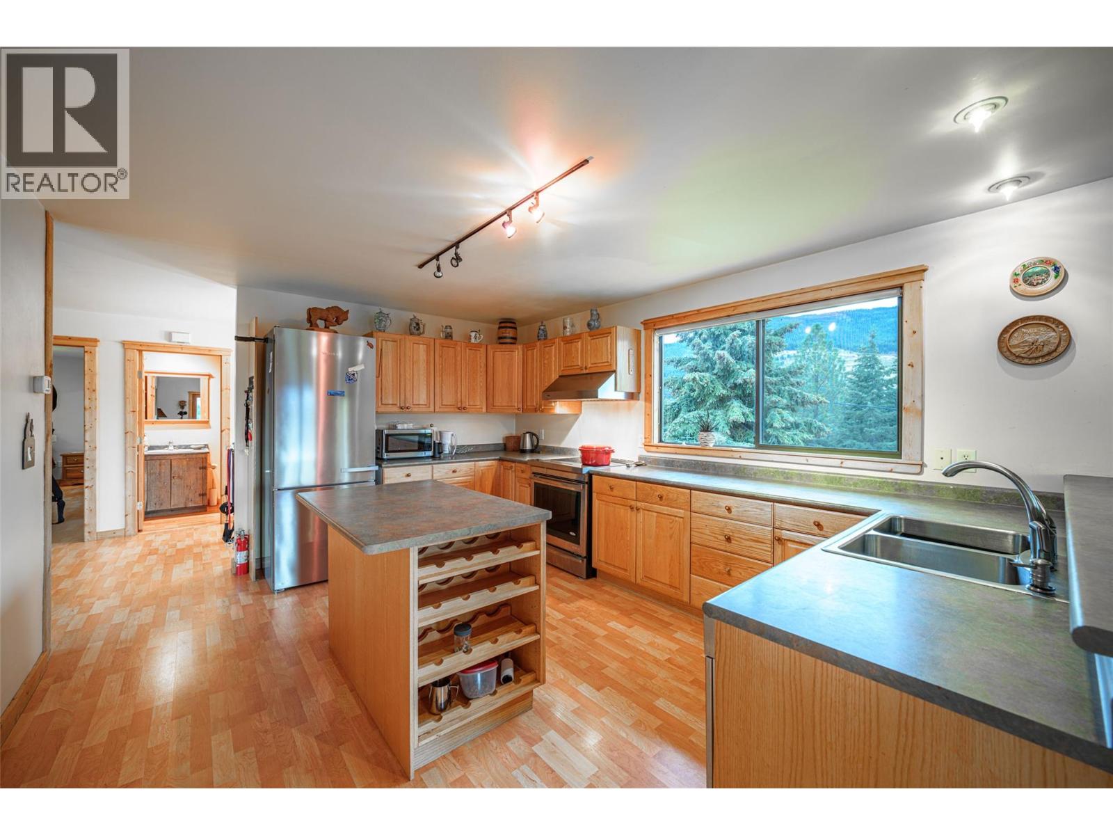 9109 Mackie Drive - 13