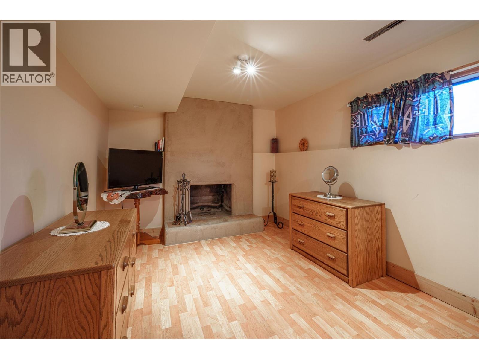 9109 Mackie Drive - 34