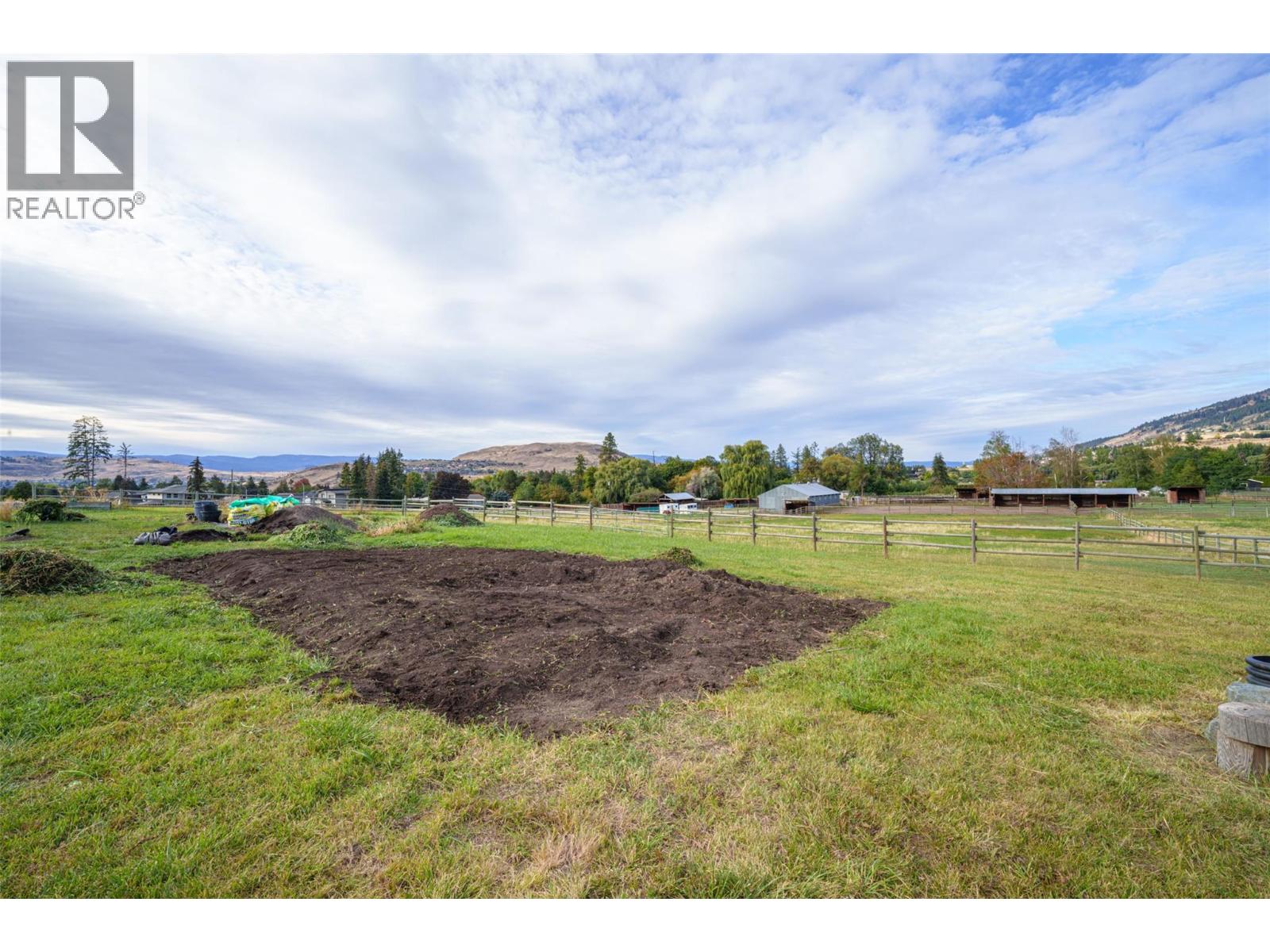 9109 Mackie Drive - 75
