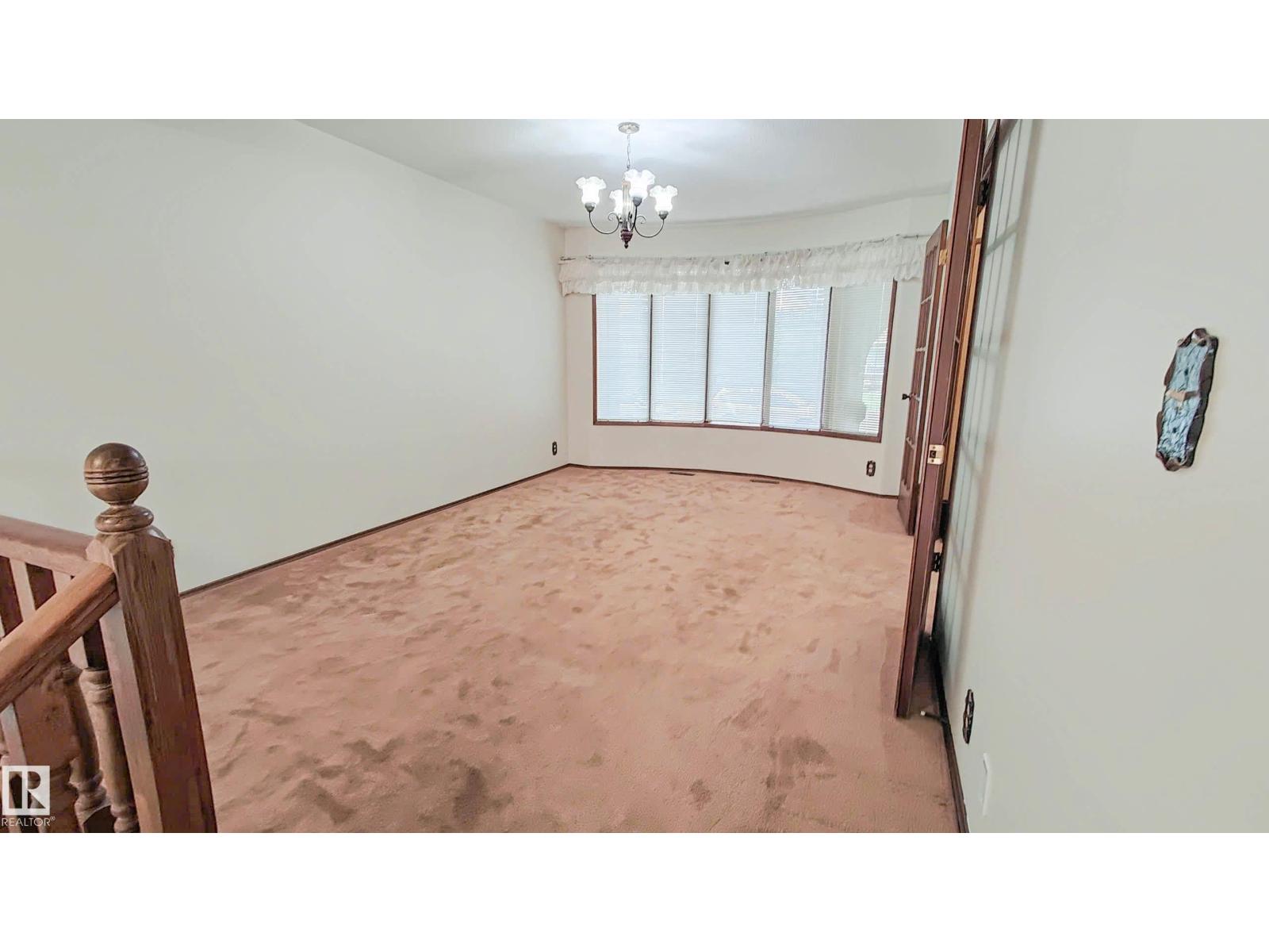 3031 79 ST NW NW - 17