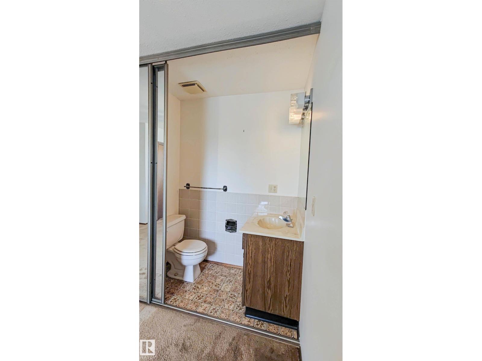 3031 79 ST NW NW - 27