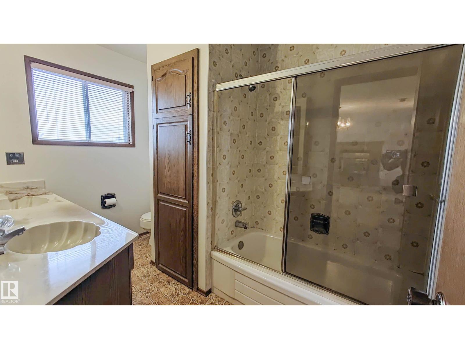 3031 79 ST NW NW - 28
