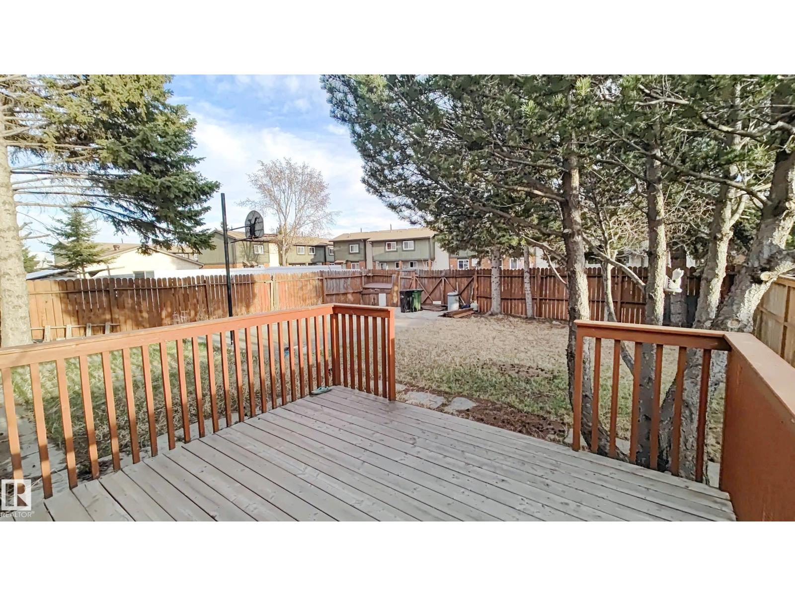 3031 79 ST NW NW - 12