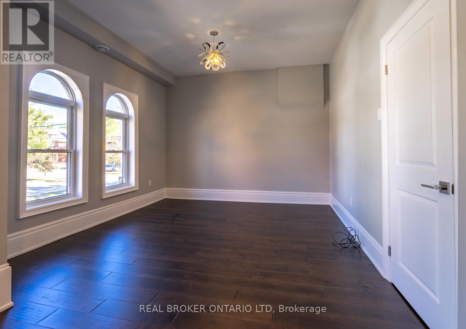 463 KING STREET - 20