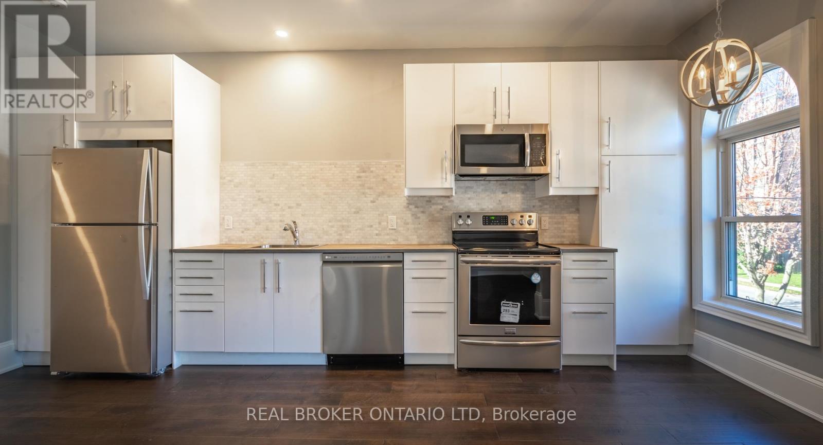 463 KING STREET - 21