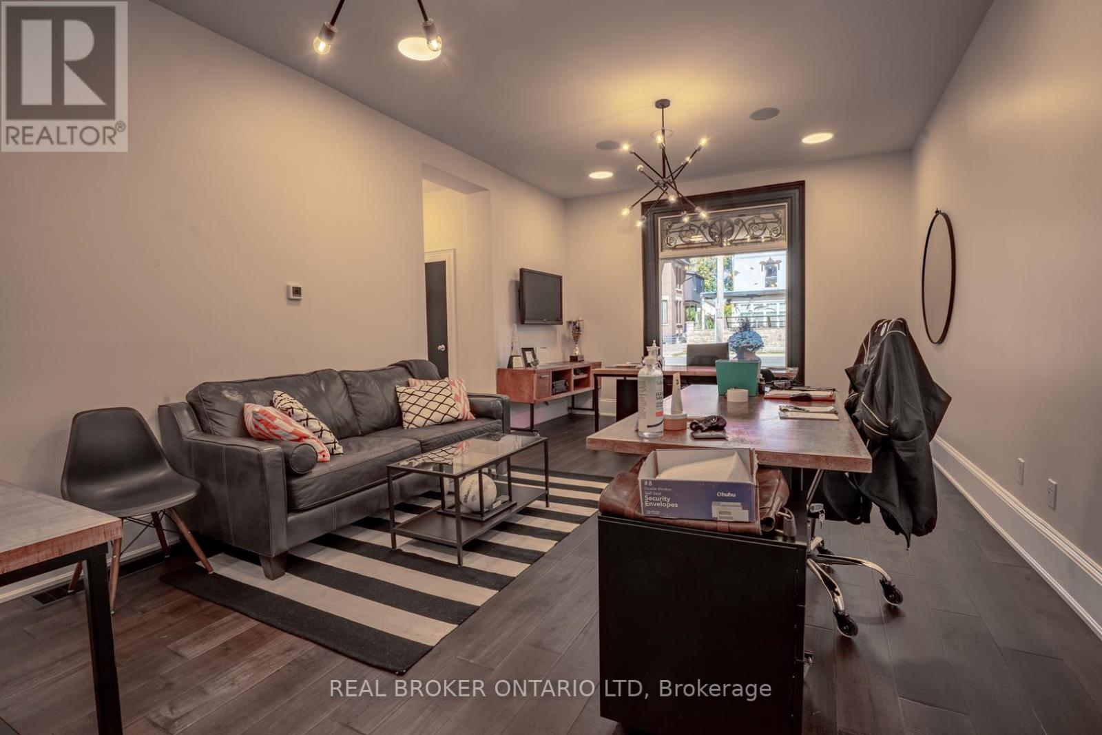 463 KING STREET - 7